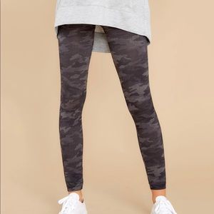 Spanx Camo Seamless Leggings